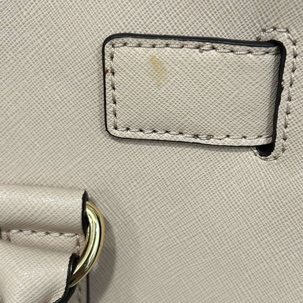 Like brand new without tag’s Michael Kors large leather tote purse - Picture 14 of 16